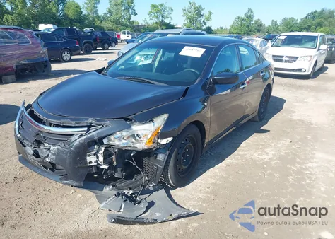 2015 Nissan Altima 2.5/2.5 S/2.5 Sl/2.5 Sv из США, поврежденный, VIN 1N4AL3APXFN887231